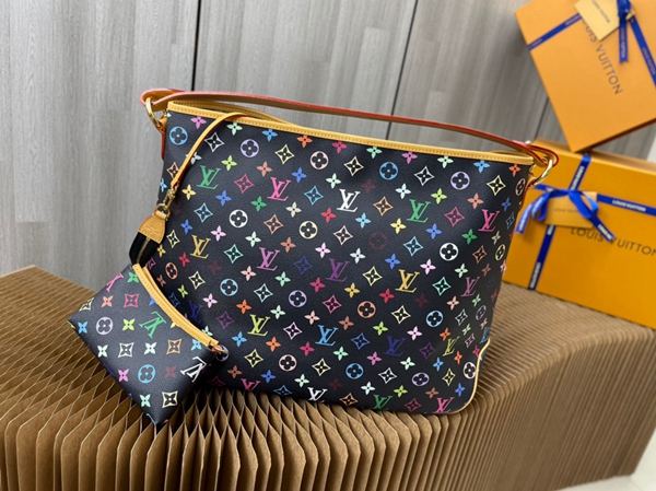 ルイヴィトンバッグ側面デザイン